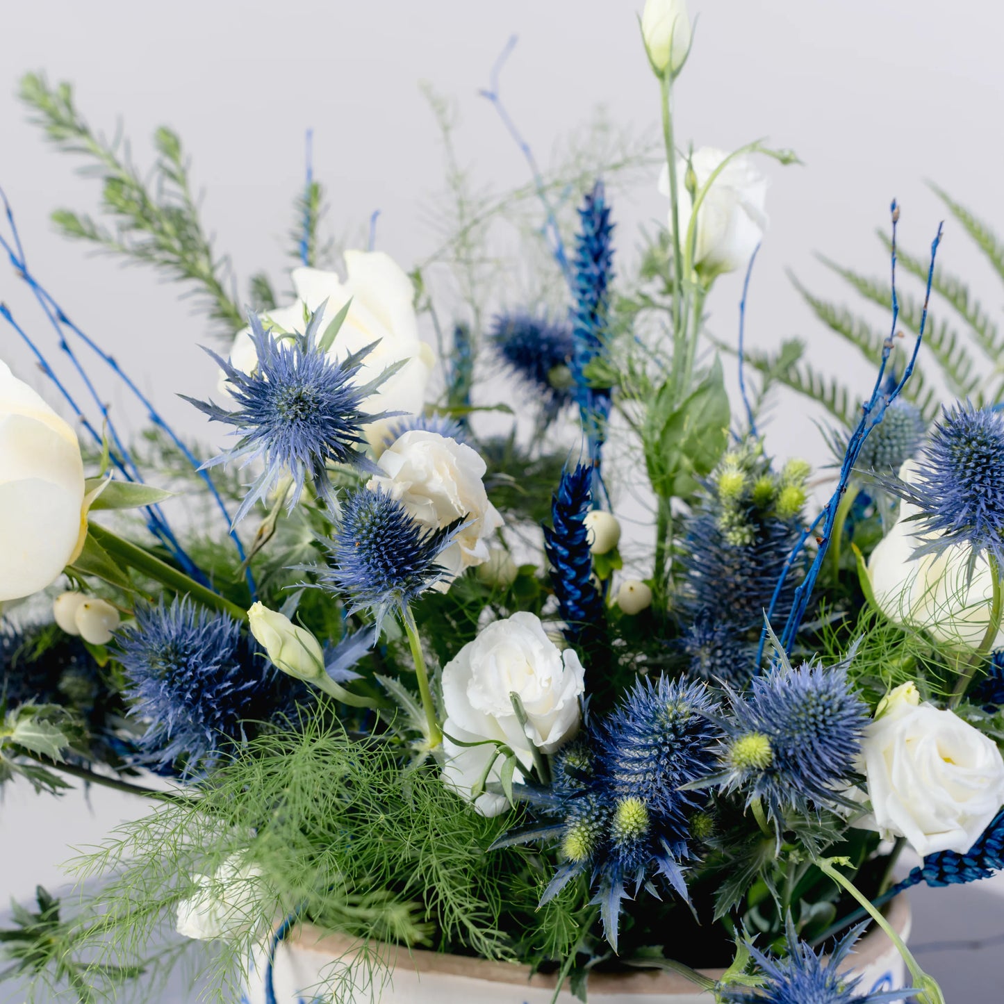 Arranjo Floral "Brisa de Inverno"