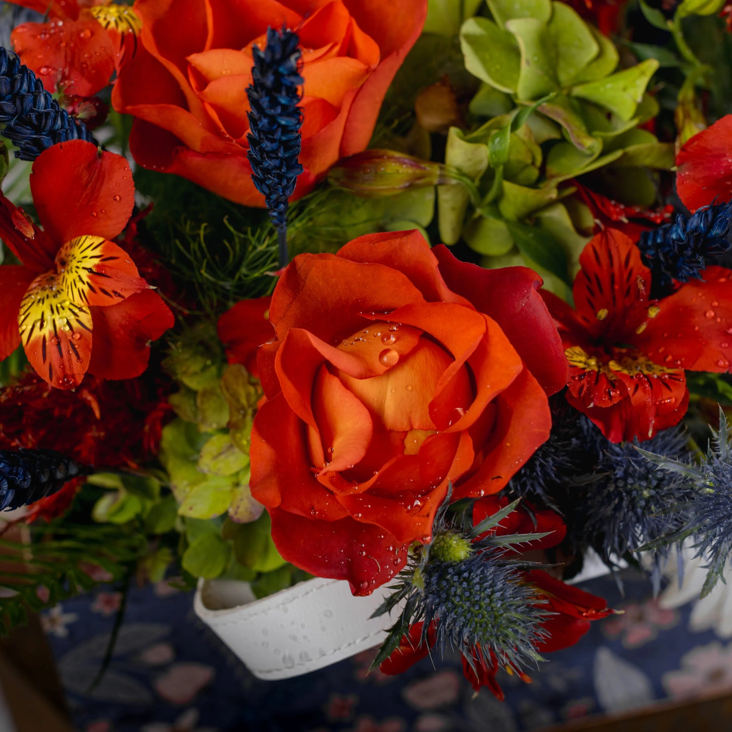 Arranjo Floral "Chama de Outono"