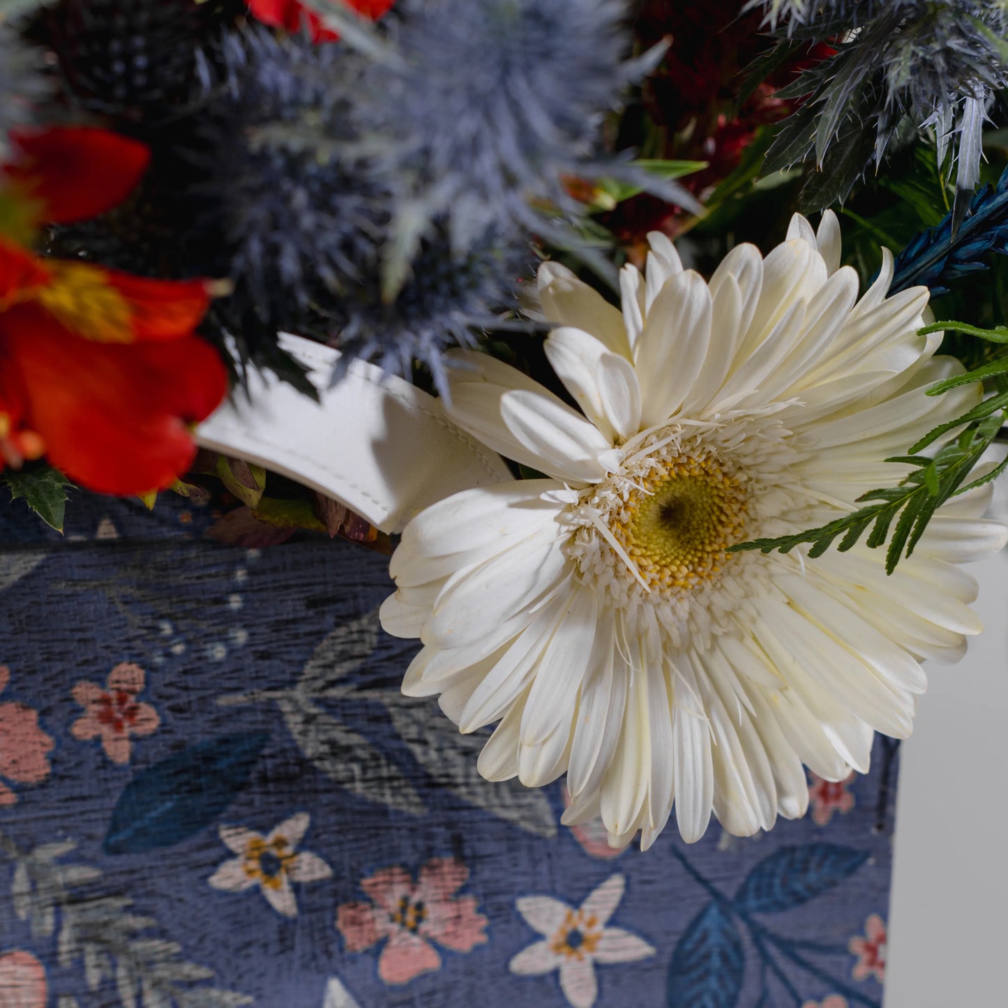 Arranjo Floral "Chama de Outono"