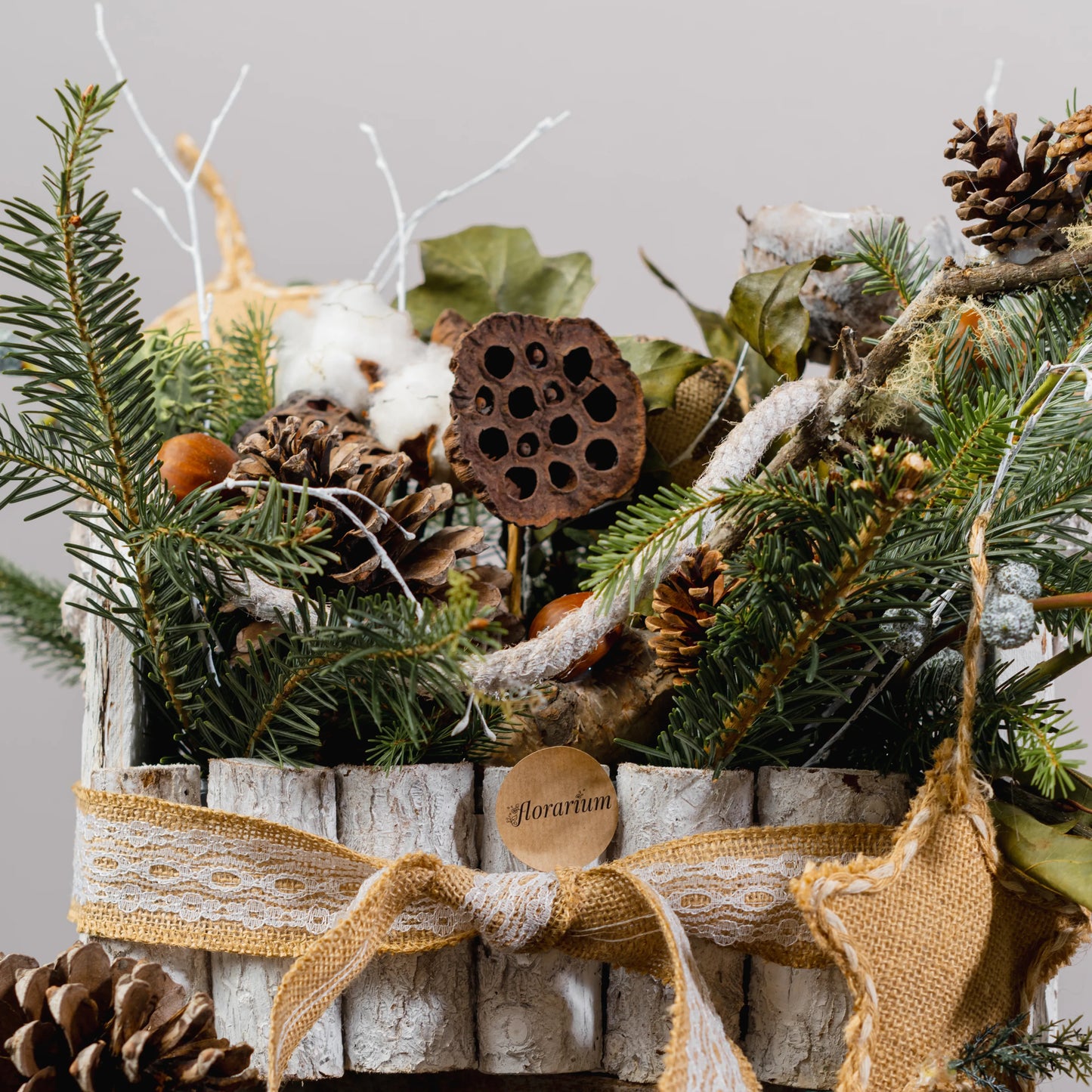 Arranjo Natal "Cesto de Encantos Invernais"