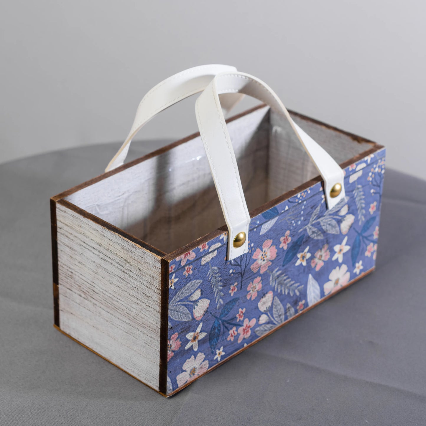 Caixa Azul Com Flores