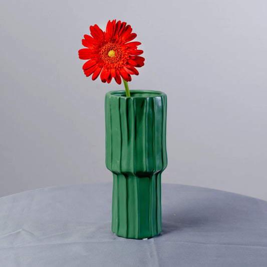 Vase monochrome vert